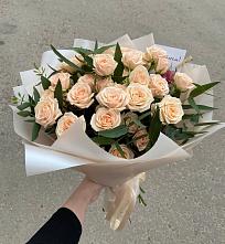 Букет Кремовые розы Латте в Перелюбе
