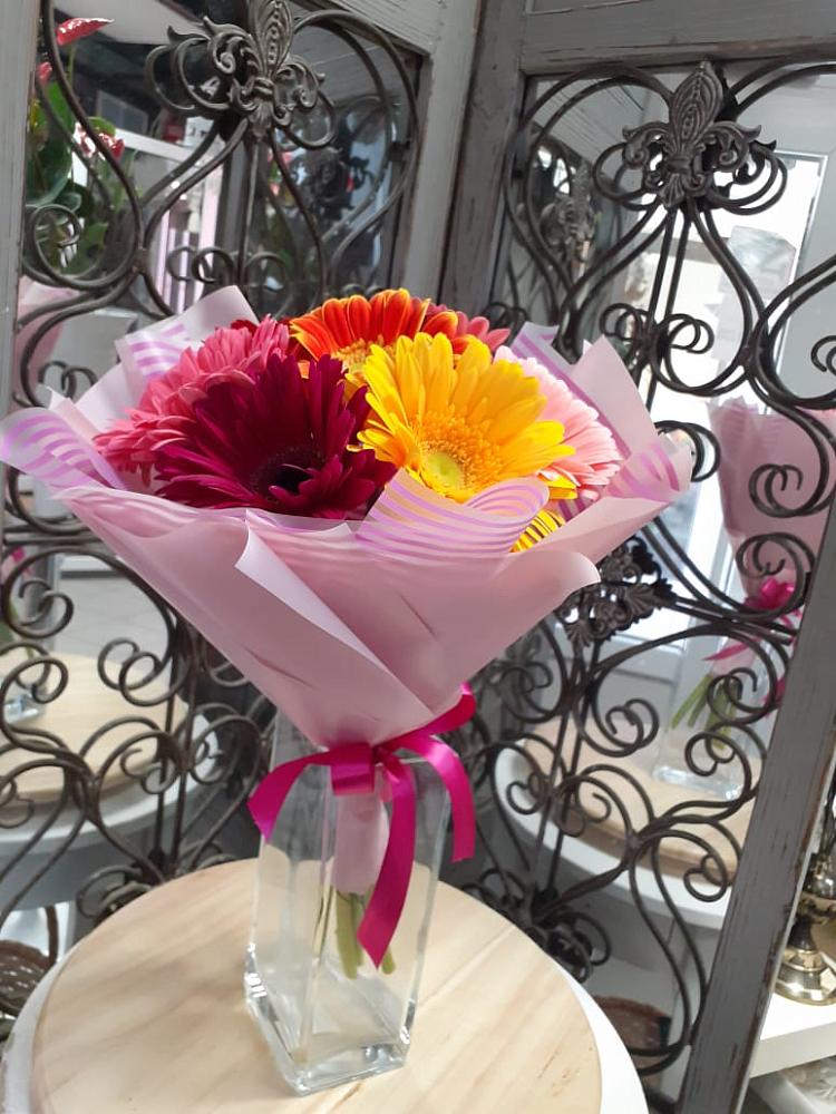 Букет цветов из: Герберы в Перелюбе