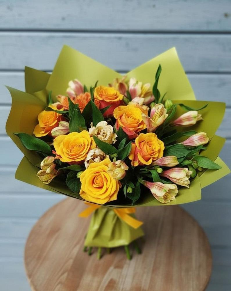 Букет цветов из: Альстромерии и Розы в Перелюбе