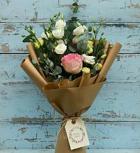Букет цветов из:  Розы и Лизиантусы в Перелюбе