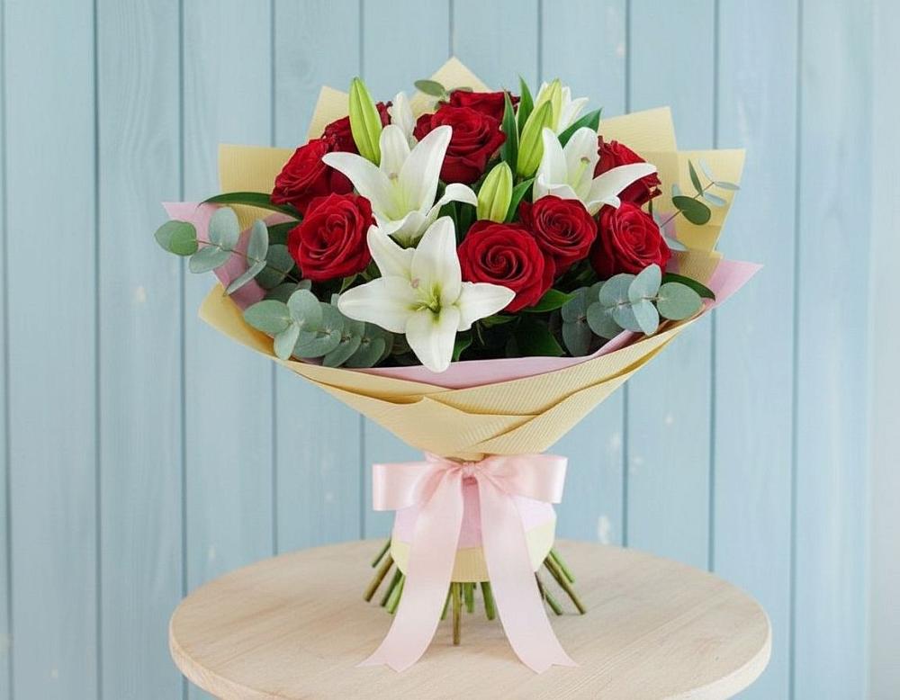 Букет цветов из: Лилии и Розы в Перелюбе