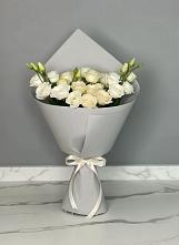 Букет цветов из:  Розы и Лизиантусы в Перелюбе